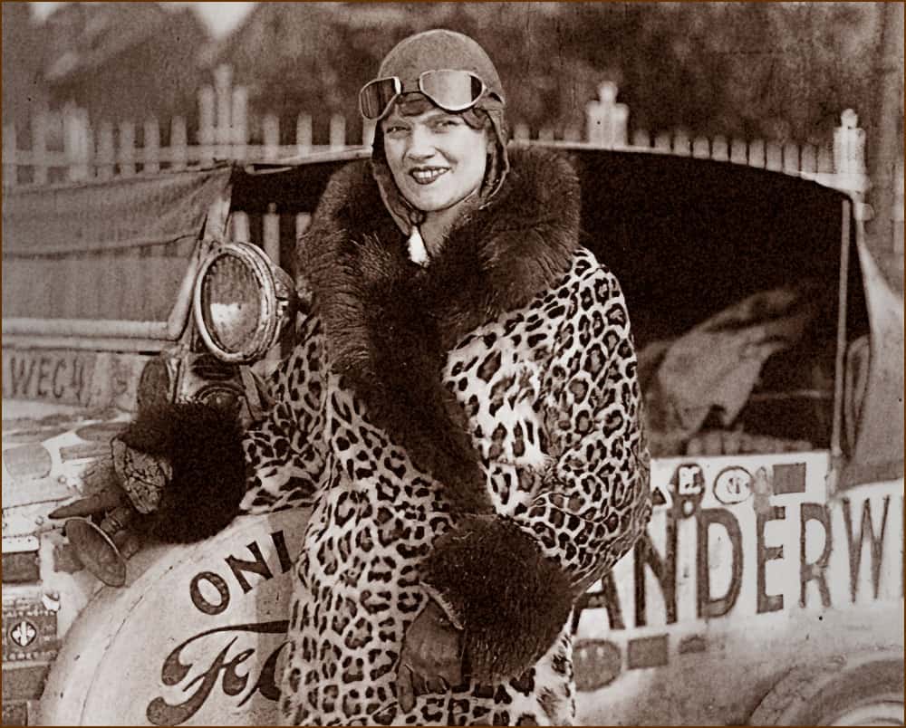 Aloha Wanderwell in fashionable furs